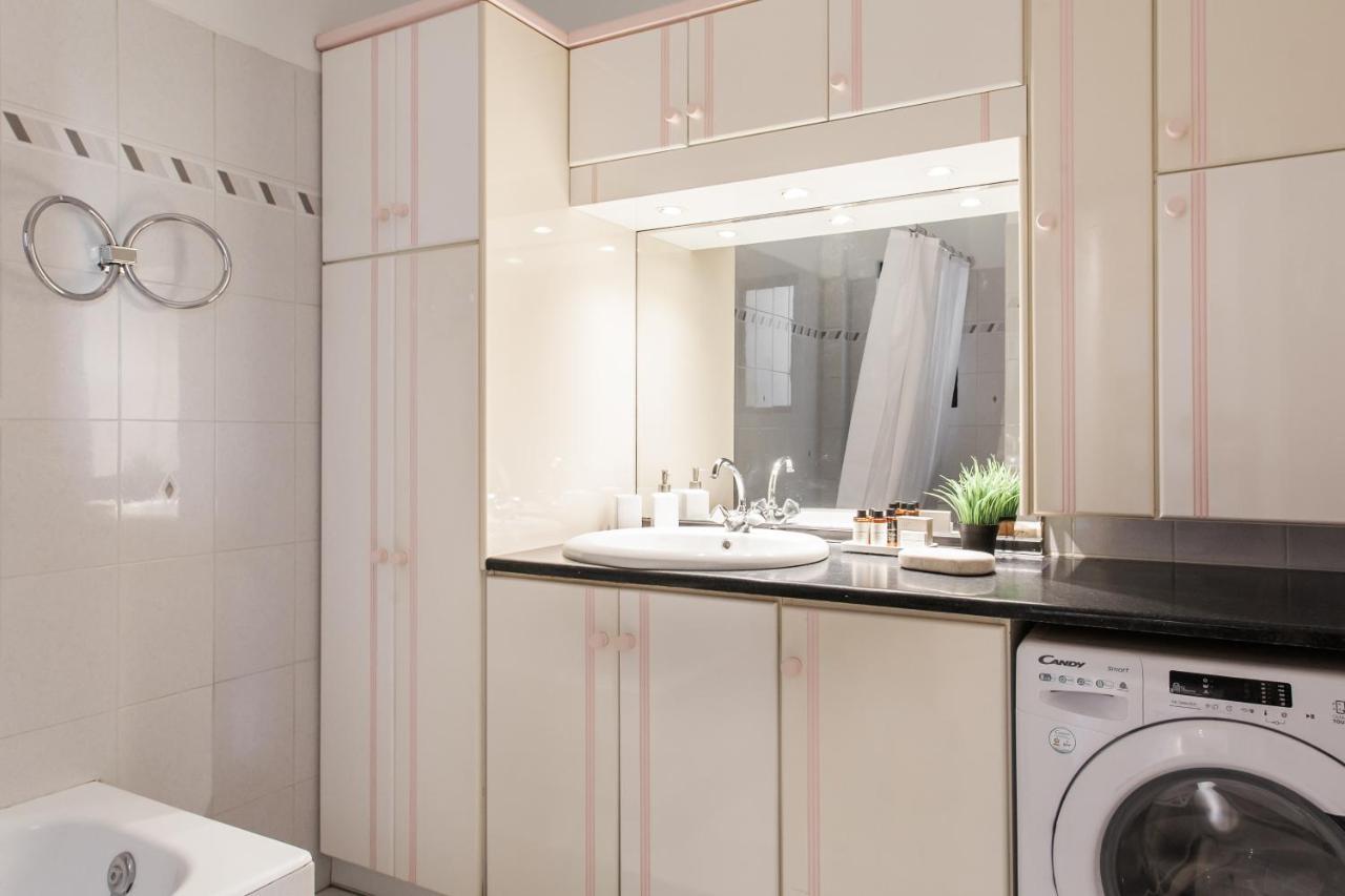 Signature 2Br Apartment In Marousi By Upstreet Athen Eksteriør billede